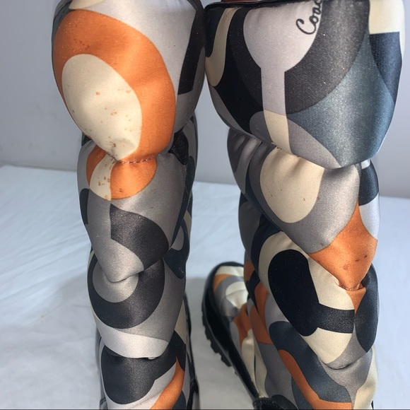 COACH OPTIC ART SIGNATURE LOGO JOLT Puffy BOOTS - Picture 11 of 12